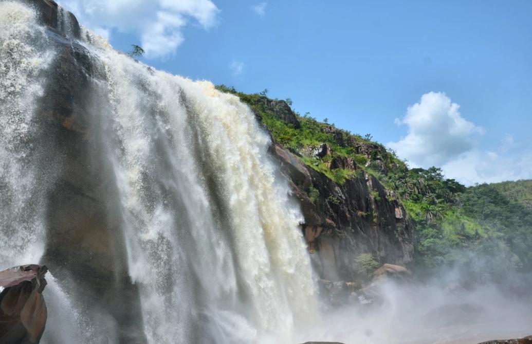 AKWABA TOURS AND TRAVEL Bela tour